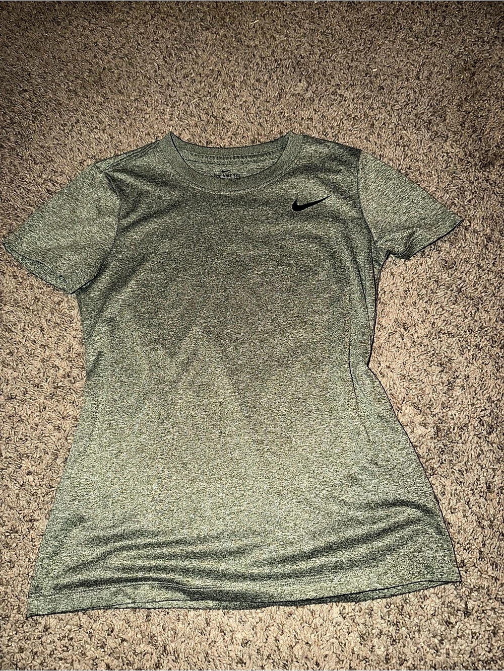 Nike The Nike Tee Dri-FIT Short Sleeve Tee Green XS